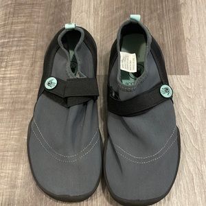 Boys water shoes, outdoor shoes size 4